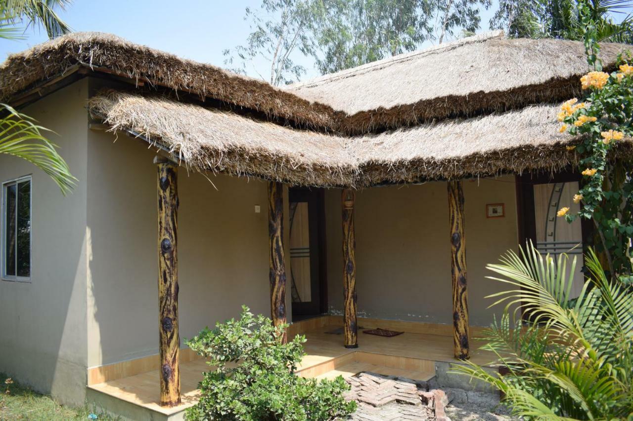 Solitary Nook Gosaba Exterior photo